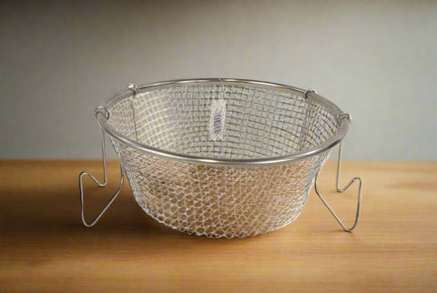 8.5"x3" STRAINER W/HANDLE