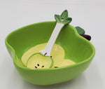 5"x5"x2.75" PORCELAIN BOWL W/SPOON-APPLE