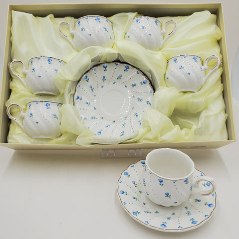 6 PC TEA SET- FLOWER DESIGN