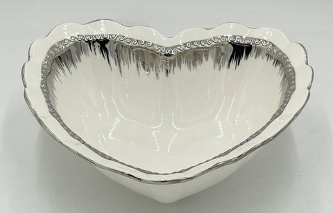 7.5"x9"x3.5" BOWL W/SILVER DESIGN-HEART - 36/CS