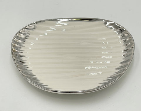 7" PLATE W/SILVER DESIGN